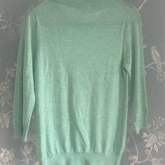 ⚡️⚡️⚡️$8 FLASH SALE ENDS AT MIDNIGHT⚡️⚡️⚡️ J. Crew
100% Wool Crew Neck Sweater - Picture 7 of 8